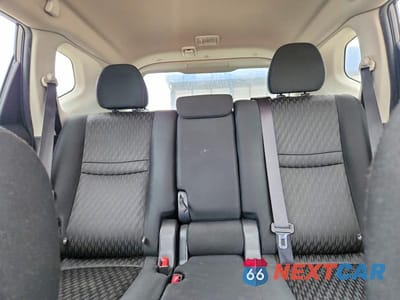Zdjęcie 10 z 14 samochodu: 2018 NISSAN ROGUE SV VIN:KNMAT2MV8JP618298 - miniatura