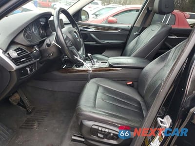 Zdjęcie 7 z 12 samochodu: 2016 BMW X5 XDRIVE35I VIN:5UXKR0C5XG0U11680 - miniatura