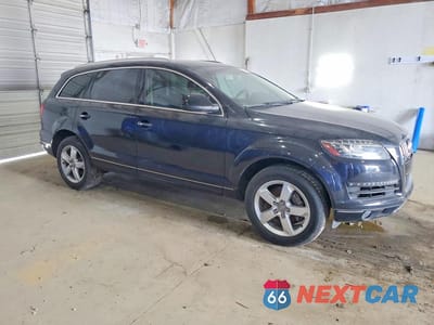 Czwarte zdjęcie samochodu z boku: 2014 AUDI Q7 PREMIUM PLUS VIN:WA1LGAFE9ED012501 - miniatura
