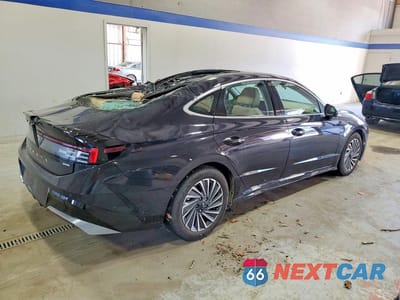 Trzecie zdjęcie samochodu z tyłu: 2025 HYUNDAI SONATA HYBRID LIMITED VIN:KMHL54JJ8SA125446 - miniatura