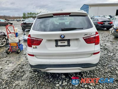 Zdjęcie 6 z 13 samochodu: 2017 BMW X3 SDRIVE28I VIN:5UXWZ7C54H0U47621 - miniatura