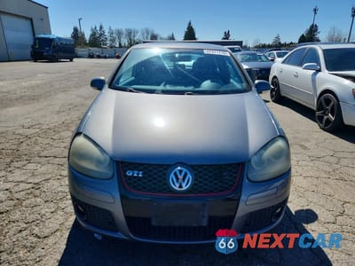 Piąte zdjęcie samochodu w środku: 2006 VOLKSWAGEN NEW GTI VIN:WVWEV71K96W107876 - miniatura