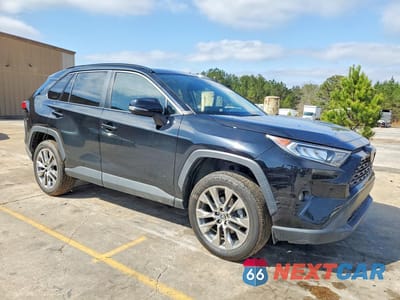 Czwarte zdjęcie samochodu z boku: 2019 TOYOTA RAV4 XLE PREMIUM VIN:2T3C1RFV3KC012242 - miniatura