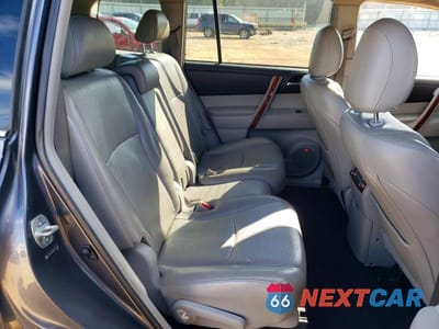 Zdjęcie 11 z 12 samochodu: 2013 TOYOTA HIGHLANDER LIMITED VIN:5TDDK3EH6DS175738 - miniatura