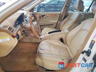 Zdjęcie 7 z 12 samochodu: 2008 MERCEDES-BENZ E 350 4MATIC VIN:WDBUF87X98B298290 - miniatura