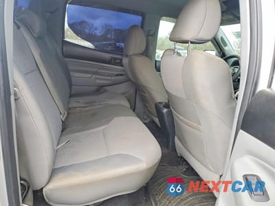 Zdjęcie 10 z 11 samochodu: 2013 TOYOTA TACOMA PRERUNNER V6 VIN:3TMJU4GN3DM146560 - miniatura