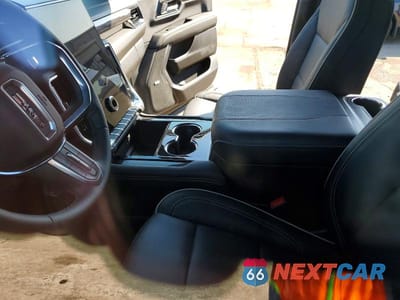 Zdjęcie 7 z 13 samochodu: 2026 GMC YUKON XL ELEVATION VIN:1GKS2GKD8TR149563 - miniatura