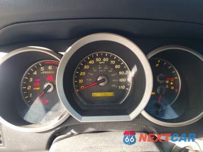 Zdjęcie 9 z 12 samochodu: 2006 TOYOTA 4RUNNER LIMITED VIN:JTEBU17R160104606 - miniatura