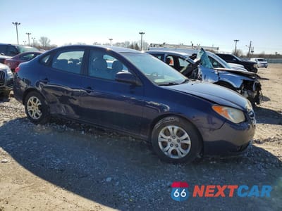 Czwarte zdjęcie samochodu z boku: 2010 HYUNDAI ELANTRA VIN:KMHDU4AD8AU866095 - miniatura
