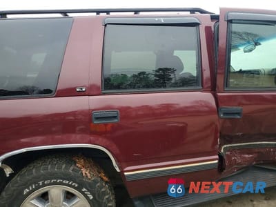 Zdjęcie 10 z 12 samochodu: 1999 GMC YUKON SLE VIN:1GKEK13R5XJ718538 - miniatura