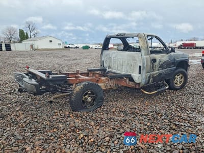 Trzecie zdjęcie samochodu z tyłu: 1999 CHEVROLET SILVERADO K1500 VIN:1GCEK14TXXE165139 - miniatura