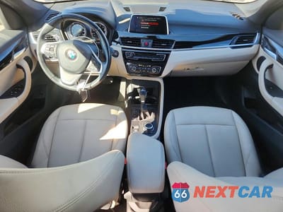 Zdjęcie 8 z 11 samochodu: 2018 BMW X1 XDRIVE28I VIN:WBXHT3C3XJ5L27966 - miniatura