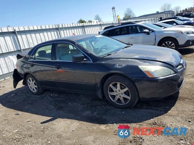 Czwarte zdjęcie samochodu z boku: 2004 HONDA ACCORD EX VIN:1HGCM66544A006733 - miniatura