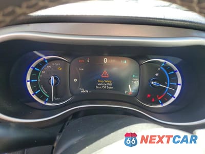 Zdjęcie 9 z 12 samochodu: 2023 CHRYSLER PACIFICA HYBRID TOURING L VIN:2C4RC1L72PR632222 - miniatura