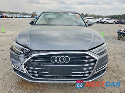 Piąte zdjęcie samochodu w środku: 2019 AUDI A8 L VIN:WAU8DAF88KN019778 - miniatura