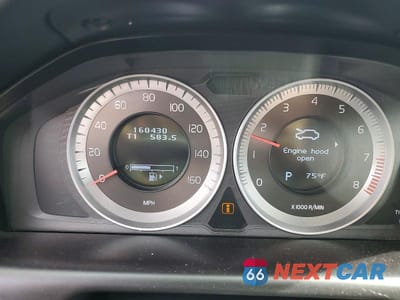 Zdjęcie 9 z 12 samochodu: 2013 VOLVO XC60 T6 VIN:YV4902DZ0D2409084 - miniatura