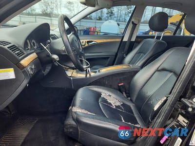 Zdjęcie 7 z 11 samochodu: 2007 MERCEDES-BENZ E 350 VIN:WDBUF56X77B138794 - miniatura