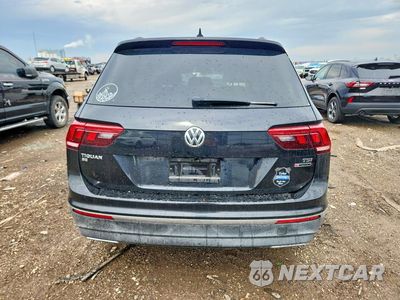 Zdjęcie 6 z 13 samochodu: 2018 VOLKSWAGEN TIGUAN VIN:3VV2B7AX2JM075211 - miniatura