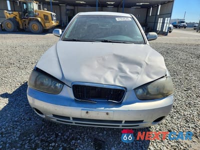 Piąte zdjęcie samochodu w środku: 2002 HYUNDAI ELANTRA GLS VIN:KMHDN45D32U357864 - miniatura