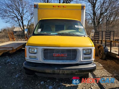 Piąte zdjęcie samochodu w środku: 2001 GMC SAVANA CUTAWAY G3500 VIN:1GDHG31R611902513 - miniatura