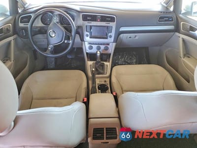 Zdjęcie 8 z 11 samochodu: 2015 VOLKSWAGEN GOLF VIN:3VW217AU0FM005492 - miniatura