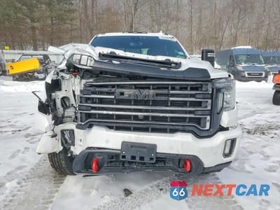 Piąte zdjęcie samochodu w środku: 2020 GMC SIERRA K2500 AT4 VIN:1GT49PEY9LF108326 - miniatura