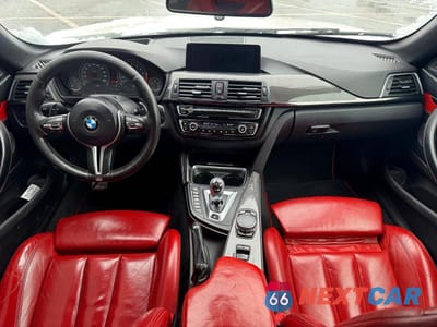 Zdjęcie 9 z 14 samochodu: 2016 BMW Motorrad M4 VIN:WBS3U9C57GP969947 - miniatura