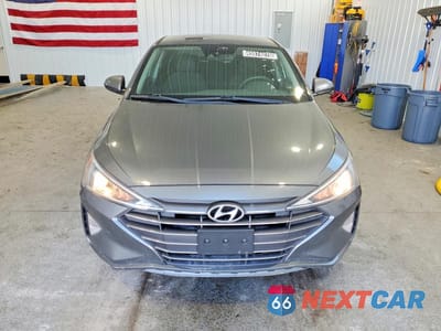 Piąte zdjęcie samochodu w środku: 2020 HYUNDAI ELANTRA SE VIN:5NPD74LF7LH502578 - miniatura