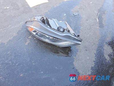 Zdjęcie 12 z 12 samochodu: 2017 MERCEDES-BENZ S 550 VIN:WDDUG8CB6HA283685 - miniatura