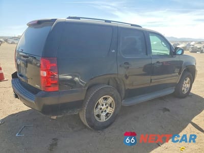Trzecie zdjęcie samochodu z tyłu: 2008 CHEVROLET TAHOE C1500 VIN:1GNFC13048R110809 - miniatura