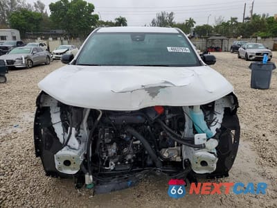 Piąte zdjęcie samochodu w środku: 2024 CHEVROLET TRAVERSE LT VIN:1GNERGKS2RJ140598 - miniatura