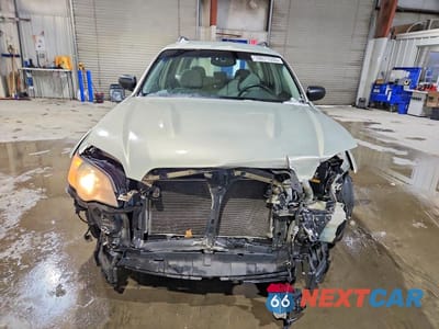 Piąte zdjęcie samochodu w środku: 2005 SUBARU LEGACY OUTBACK 2.5I VIN:4S4BP61C557339122 - miniatura