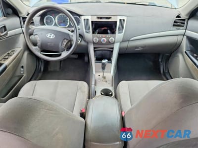 Zdjęcie 8 z 11 samochodu: 2009 HYUNDAI SONATA GLS VIN:5NPET46C59H556875 - miniatura