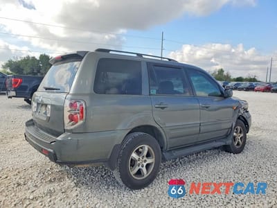 Trzecie zdjęcie samochodu z tyłu: 2007 HONDA PILOT EXL VIN:5FNYF28747B019399 - miniatura