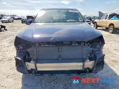 Piąte zdjęcie samochodu w środku: 2017 AUDI Q7 PREMIUM PLUS VIN:WA1LAAF79HD005166 - miniatura