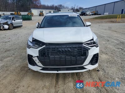 Piąte zdjęcie samochodu w środku: 2024 AUDI Q3 PREMIUM S LINE 45 VIN:WA1DECF36R1208827 - miniatura