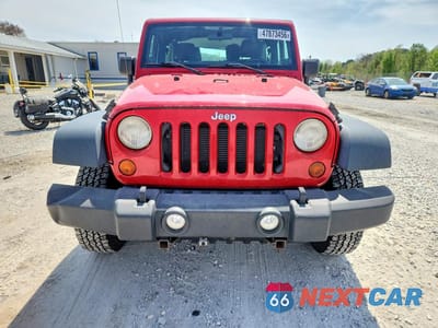 Piąte zdjęcie samochodu w środku: 2013 JEEP WRANGLER SPORT VIN:1C4AJWAG9DL703049 - miniatura