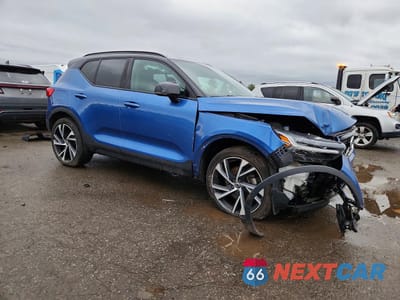 Czwarte zdjęcie samochodu z boku: 2020 VOLVO XC40 T5 R-DESIGN VIN:YV4162UM2L2203327 - miniatura
