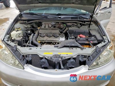 Zdjęcie 11 z 12 samochodu: 2002 TOYOTA CAMRY SE V6 VIN:4T1BF30K72U003219 - miniatura