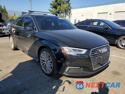 Czwarte zdjęcie samochodu z boku: 2018 AUDI A3 E-TRON PRESTIGE VIN:WAUSPBFF6JA060224 - miniatura