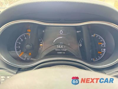 Zdjęcie 8 z 10 samochodu: 2020 JEEP GRAND CHEROKEE LAREDO VIN:1C4RJFAG6LC347757 - miniatura