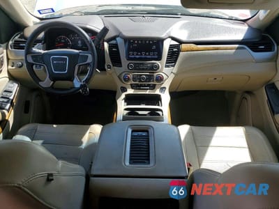 Zdjęcie 8 z 12 samochodu: 2016 GMC YUKON XL DENALI VIN:1GKS1HKJ6GR364055 - miniatura