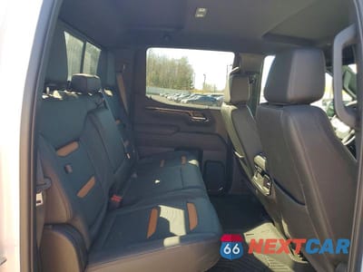 Zdjęcie 10 z 12 samochodu: 2025 GMC SIERRA K1500 AT4 VIN:3GTUUEEL9SG298018 - miniatura
