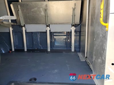 Zdjęcie 10 z 13 samochodu: 2019 MERCEDES BENZ SPRINTER 2500 DELIVERY VAN VIN:WD4PF1CD1KP138258 - miniatura