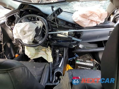 Zdjęcie 8 z 12 samochodu: 2014 TOYOTA COROLLA S PLUS VIN:5YFBURHE5EP148319 - miniatura