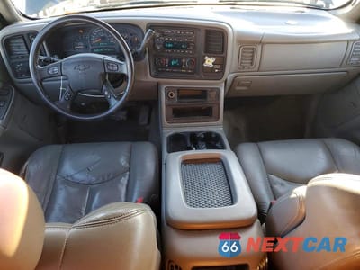 Zdjęcie 8 z 13 samochodu: 2003 CHEVROLET SILVERADO K1500 VIN:2GCEK19T631182220 - miniatura