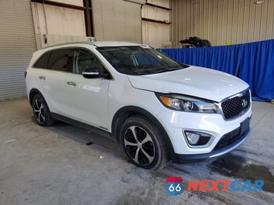 Czwarte zdjęcie samochodu z boku: 2018 KIA SORENTO EX V6 VIN:5XYPHDA50JG421429 - miniatura