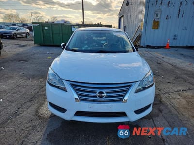 Piąte zdjęcie samochodu w środku: 2015 NISSAN SENTRA SV VIN:3N1AB7AP1FY268673 - miniatura