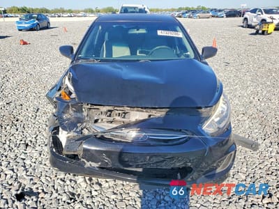 Piąte zdjęcie samochodu w środku: 2017 HYUNDAI ACCENT SE VIN:KMHCT5AE3HU364053 - miniatura
