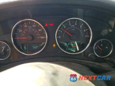 Zdjęcie 9 z 12 samochodu: 2013 JEEP WRANGLER UNLIMITED SPORT VIN:1C4BJWDG4DL630219 - miniatura